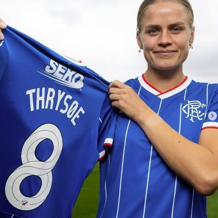 Fra RKG Fodbold til Glasgow Rangers!
